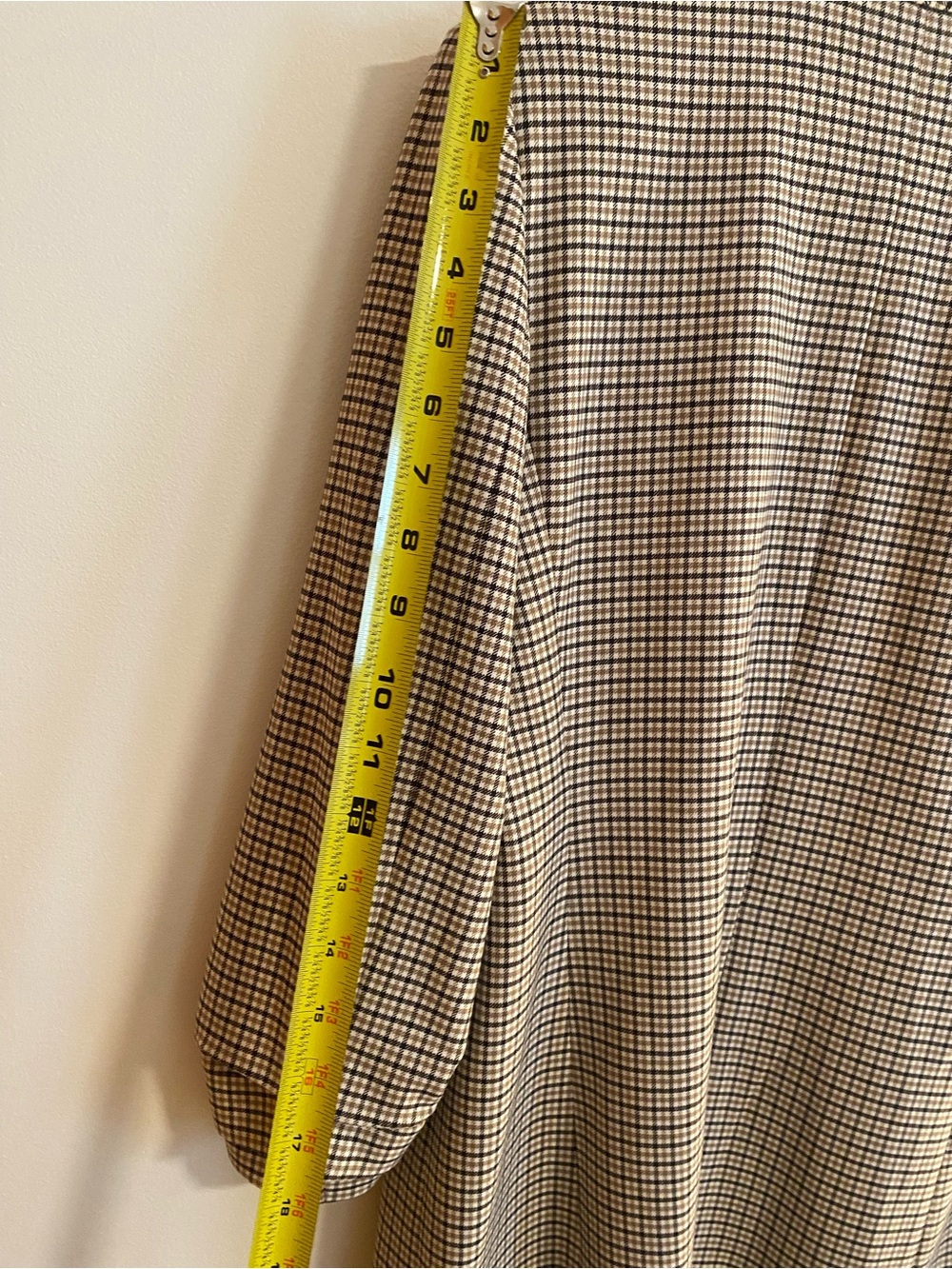 Babaton Oversized Plaid/Gingham Brown Blazer - Picture 7 of 8